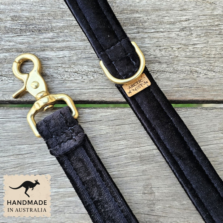 Black Luxury Velvet Lead
