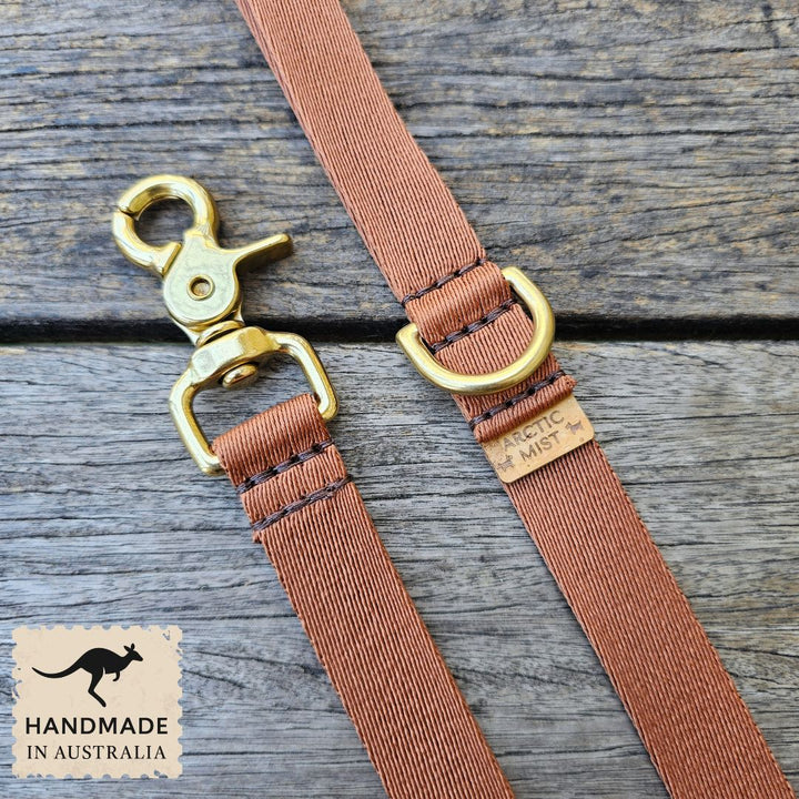Mocha Mousse Adventure Lead