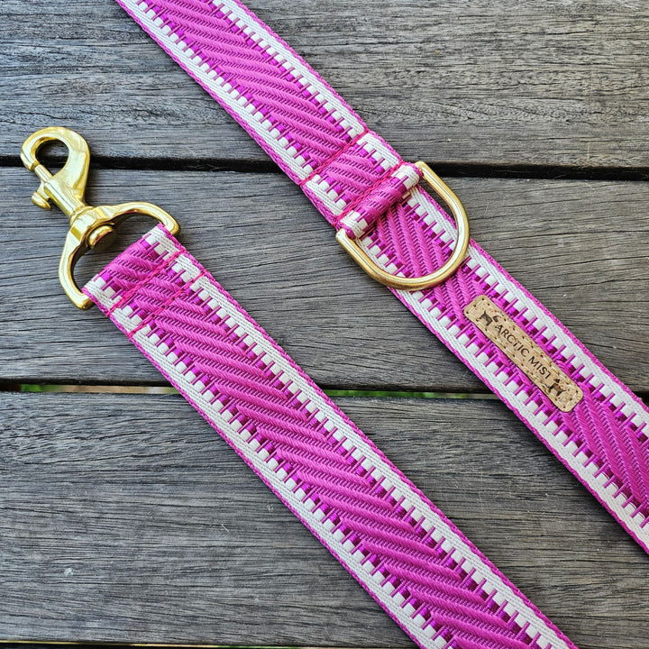 Hot Pink St Tropez Statement Lead (Sample)