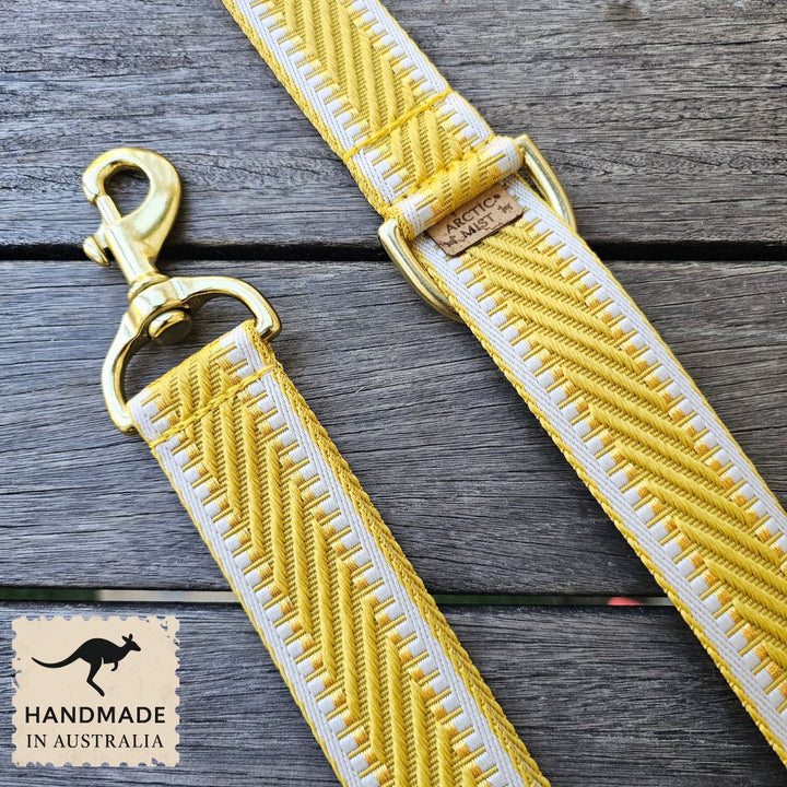 Bumblebee Yellow St Tropez Statement Lead
