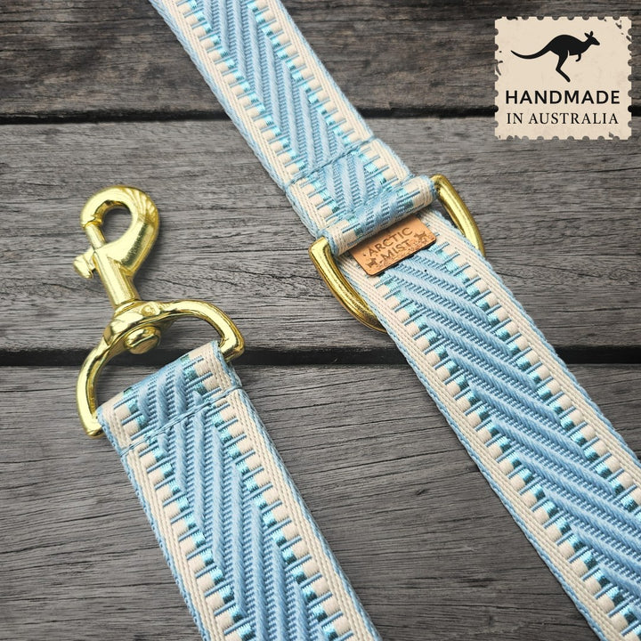 Sky Blue St Tropez Statement Lead