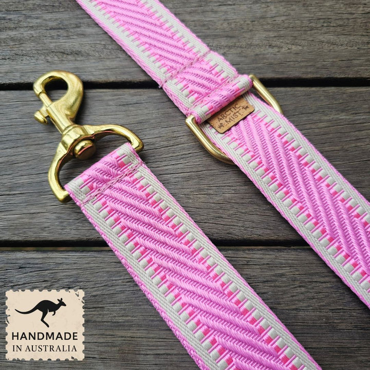 Candy Pink St Tropez Statement Lead