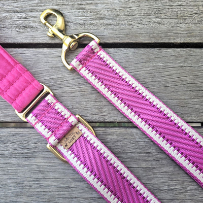 Hot Pink St Tropez Statement Lead