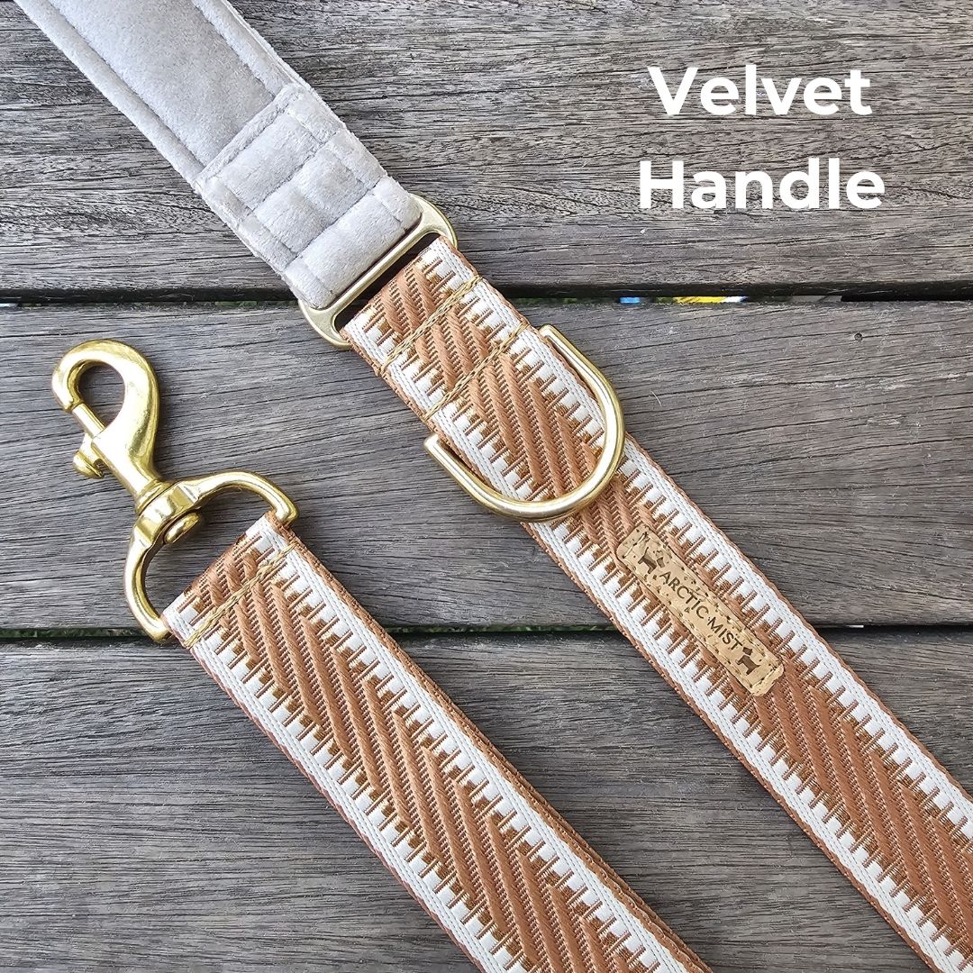 Caramel Latte St Tropez Statement Lead (Samples)