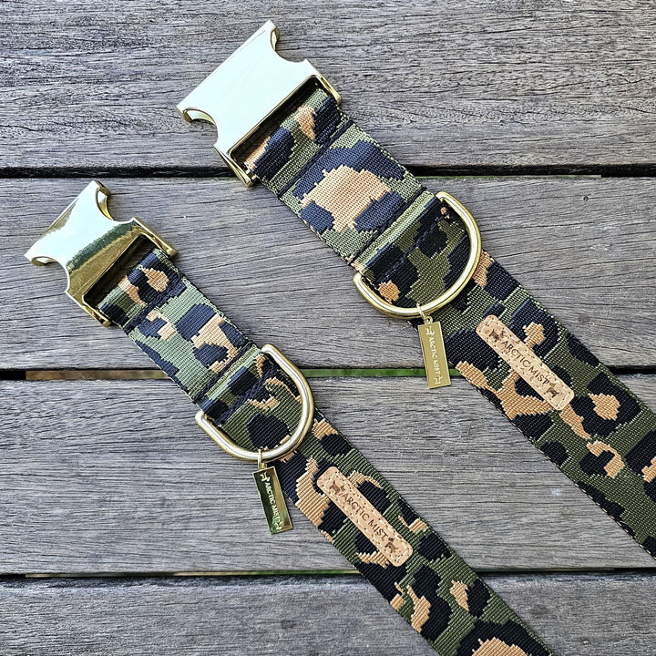 Khaki Leopard Buckle Collar
