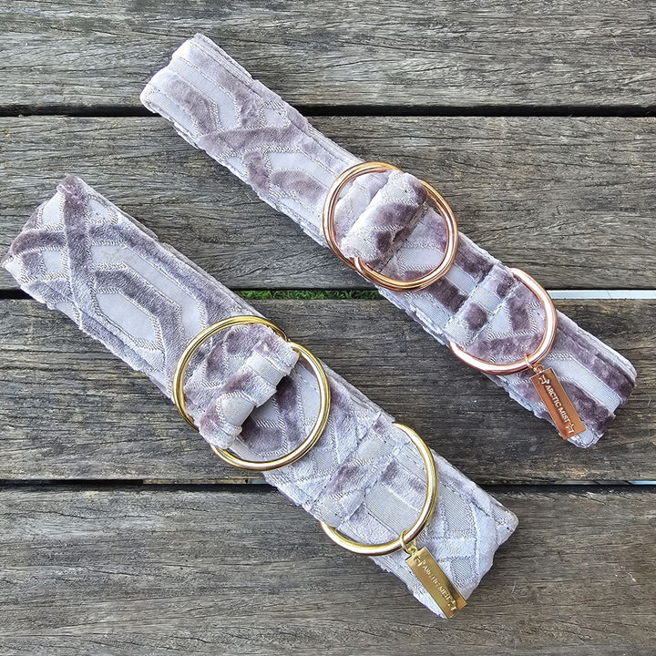 Pale Lavender Luxury Embossed Velvet Slip Collar (sample)