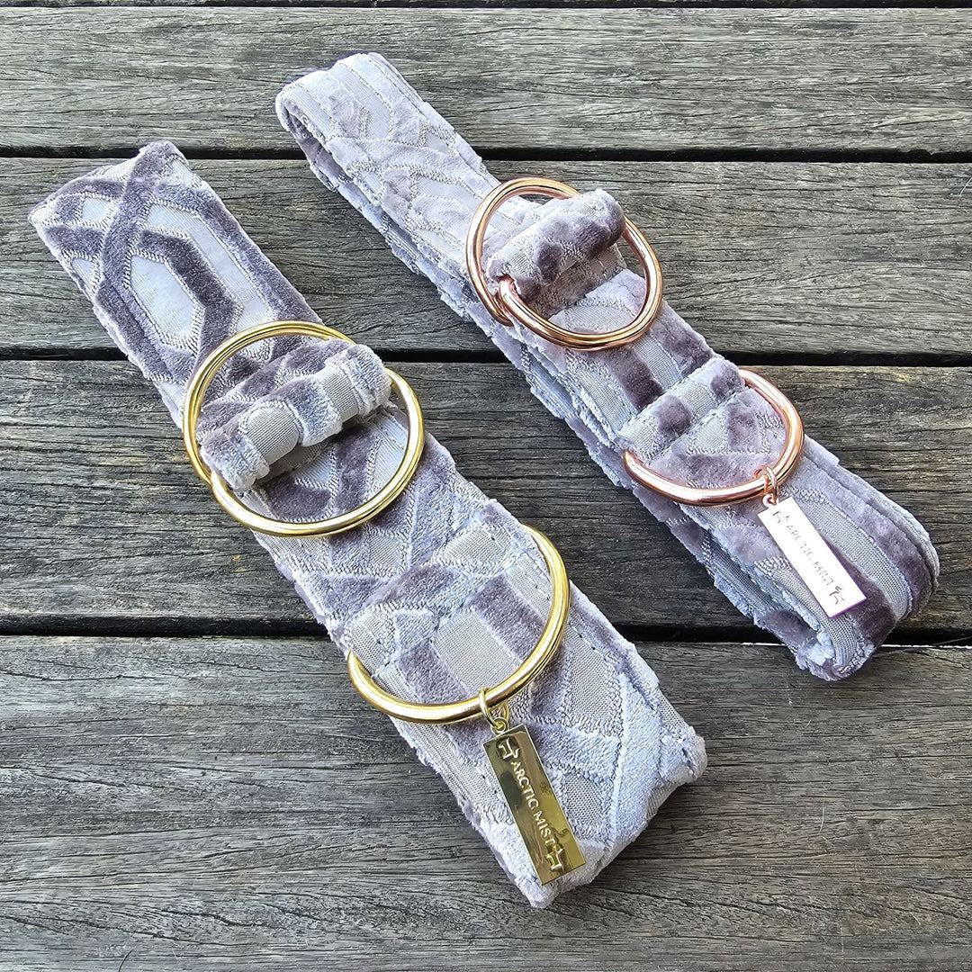 Pale Lavender Luxury Embossed Velvet Slip Collar (sample)